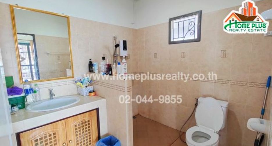 Casa en venta de 3 habitaciones en Phan Thong, Chonburi