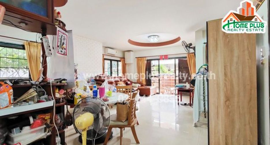 Casa en venta de 3 habitaciones en Phan Thong, Chonburi