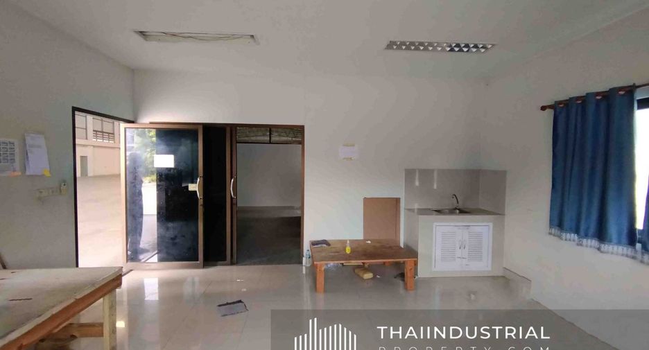 For rent warehouse in Phan Thong, Chonburi