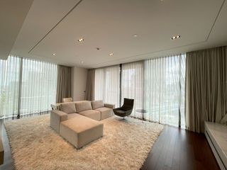 Condo en alquiler de 2 habitaciones en Khlong Toei, Bangkok