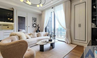 For rent 3 bed condo in Pathum Wan, Bangkok