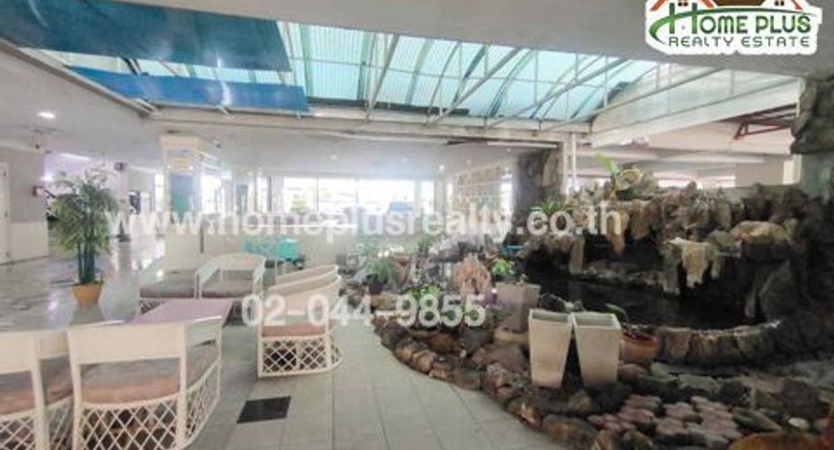 For sale 1 bed condo in Khan Na Yao, Bangkok