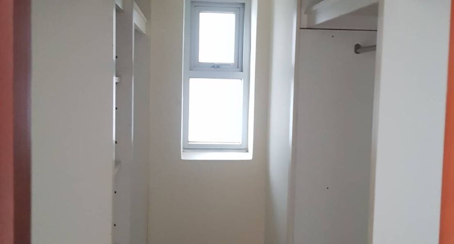 For sale 3 bedrooms condo in Pathum Wan, Bangkok