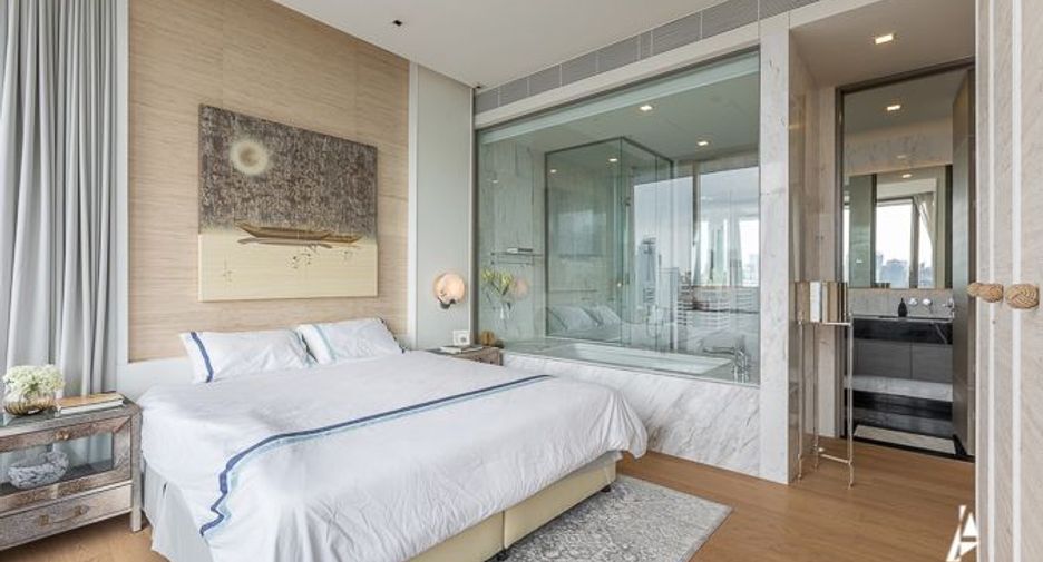 For rent そして for sale 2 ベッドルーム condo in Sathon, Bangkok