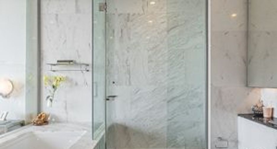 For rent そして for sale 2 ベッドルーム condo in Sathon, Bangkok