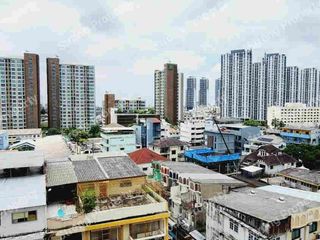 For sale 1 Beds condo in Huai Khwang, Bangkok
