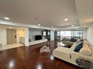 For rent 3 bed apartment in Watthana, Bangkok