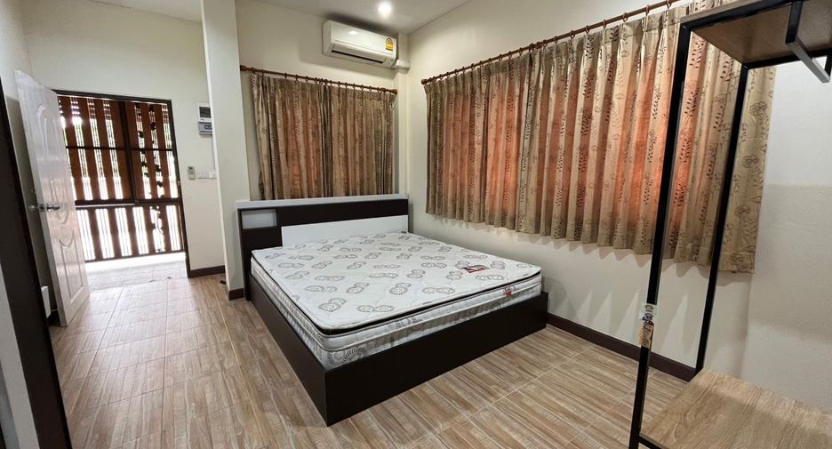 For rent 3 Beds house in Mueang Samut Prakan, Samut Prakan