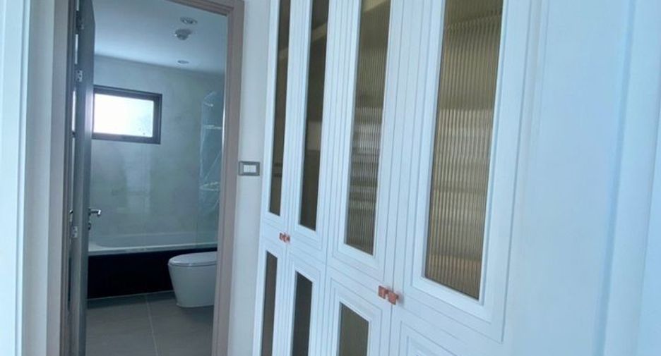 For rent and for sale 3 bedrooms condo in Watthana, Bangkok