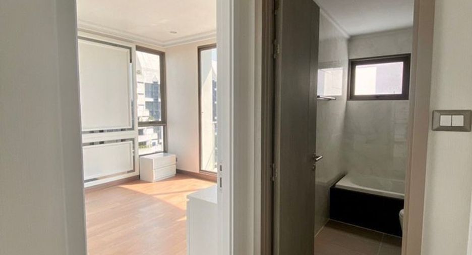 For rent and for sale 3 bedrooms condo in Watthana, Bangkok