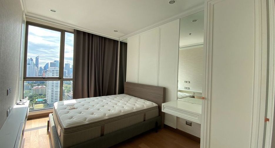 For rent and for sale 3 bedrooms condo in Watthana, Bangkok
