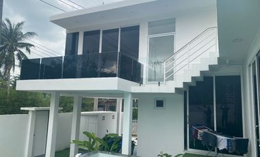 For sale 3 bedrooms villa in Ko Samui, Surat Thani