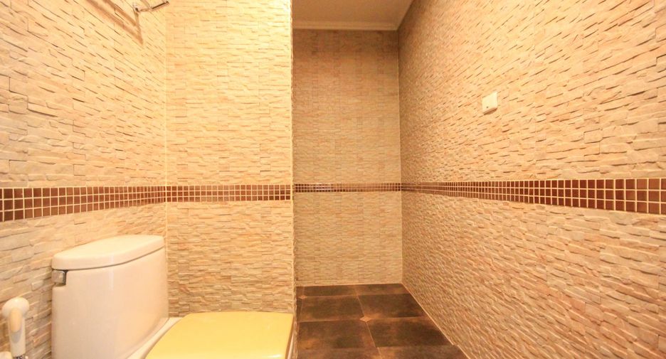 For sale 3 bedrooms condo in Cha Am, Phetchaburi