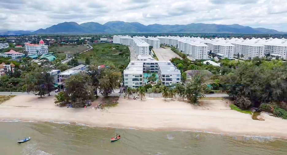 For sale 3 bedrooms condo in Cha Am, Phetchaburi