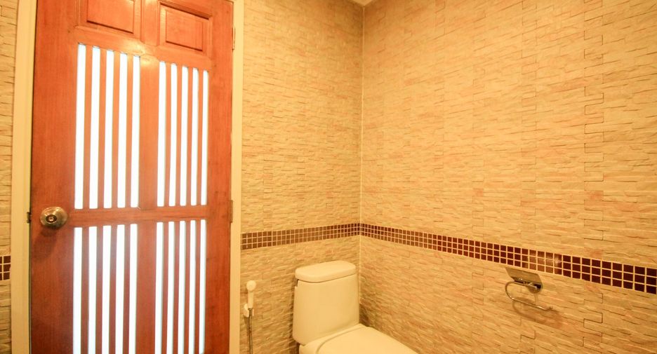 For sale 3 bedrooms condo in Cha Am, Phetchaburi