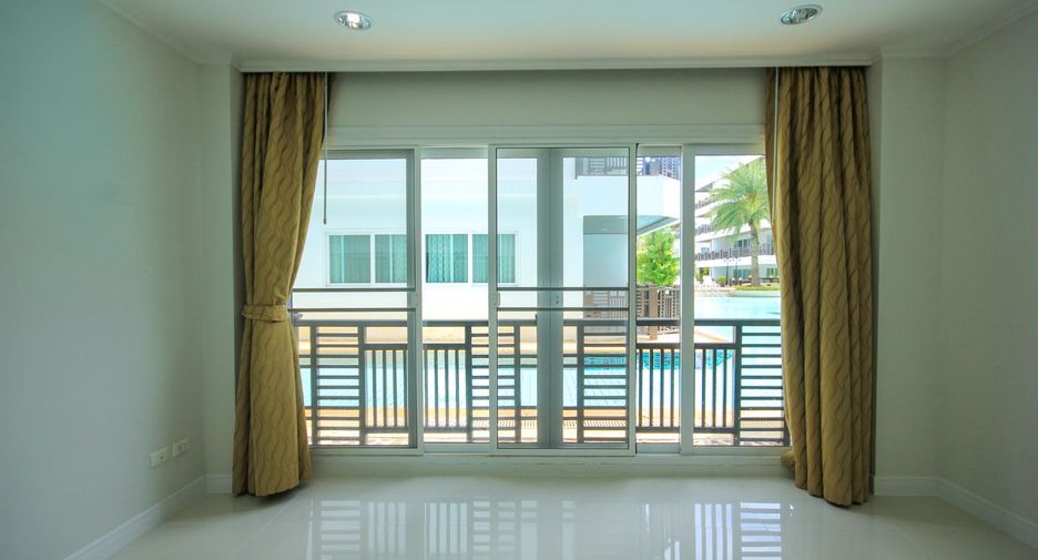 For sale 3 bedrooms condo in Cha Am, Phetchaburi