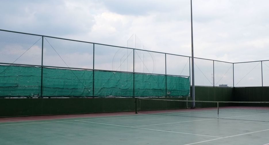 For rent 2 bedrooms condo in Phra Nakhon, Bangkok