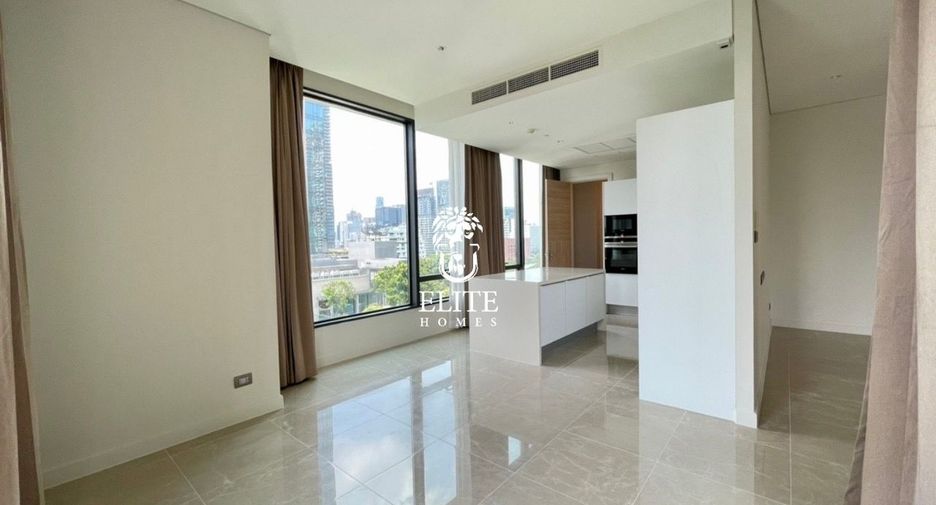 For rent and for sale 2 bedrooms condo in Pathum Wan, Bangkok