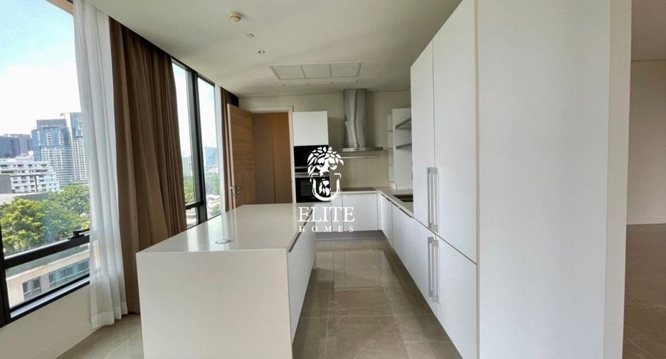 For rent and for sale 2 bedrooms condo in Pathum Wan, Bangkok