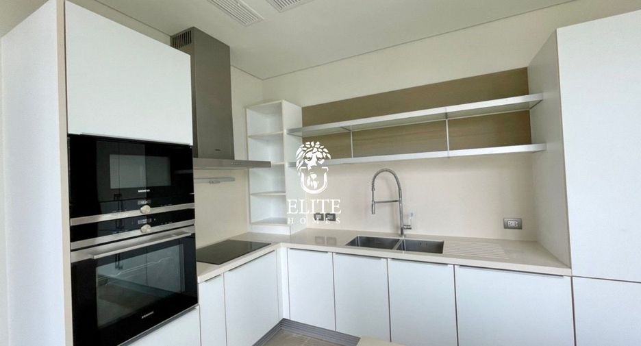 For rent and for sale 2 bedrooms condo in Pathum Wan, Bangkok