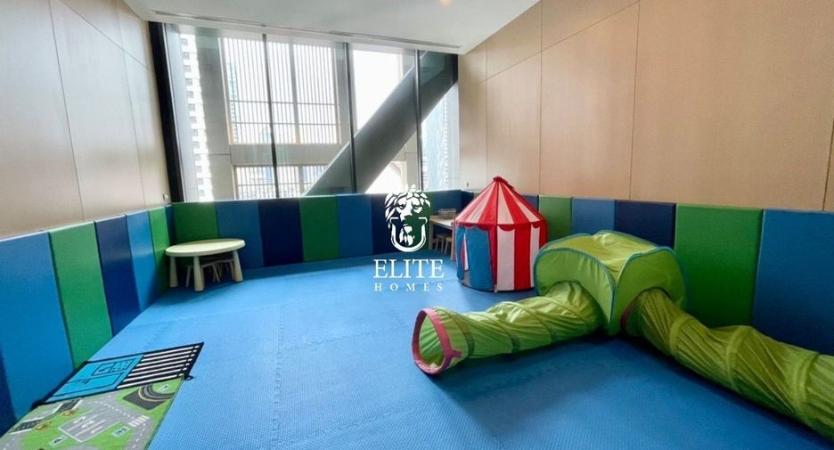 For rent and for sale 2 bedrooms condo in Pathum Wan, Bangkok