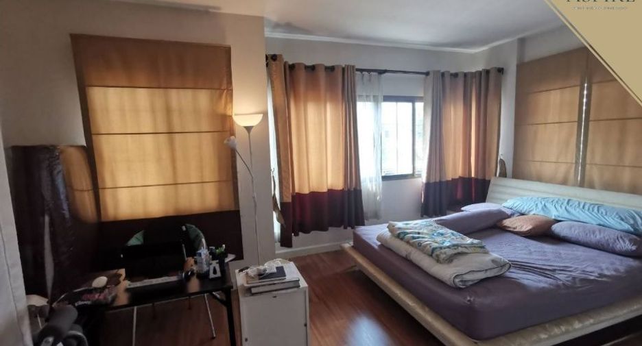 For sale 3 bedrooms house in Bang Phli, Samut Prakan