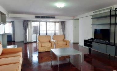 For rent 3 bedrooms condo in Watthana, Bangkok