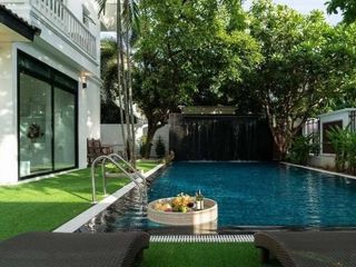For rent and for sale 5 bed villa in Mueang Chiang Mai, Chiang Mai