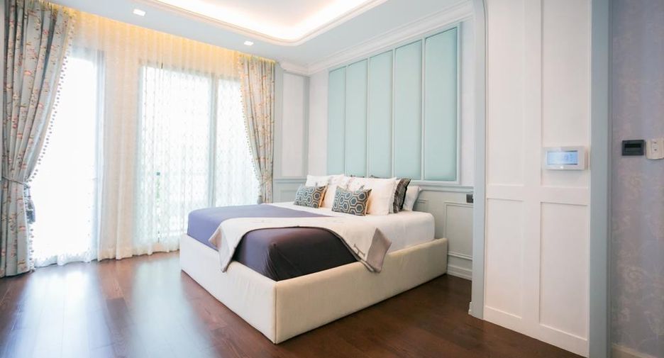 For rent 3 bed condo in Wang Thonglang, Bangkok