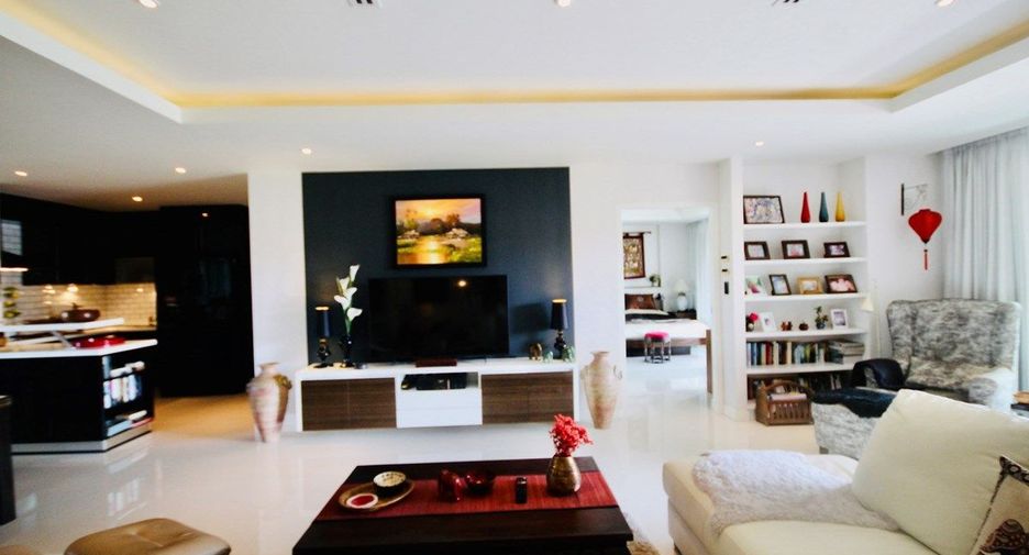 For sale 2 bedrooms condo in Bang Lamung, Chonburi