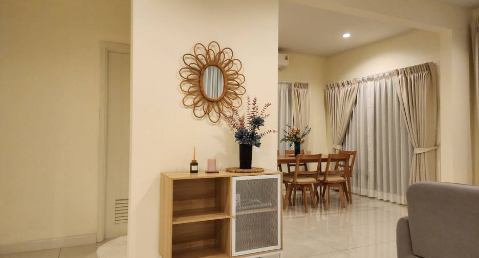 For rent 3 bedrooms house in Suan Luang, Bangkok