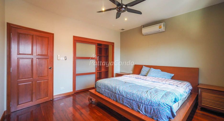 For sale 3 bedrooms condo in Bang Lamung, Chonburi