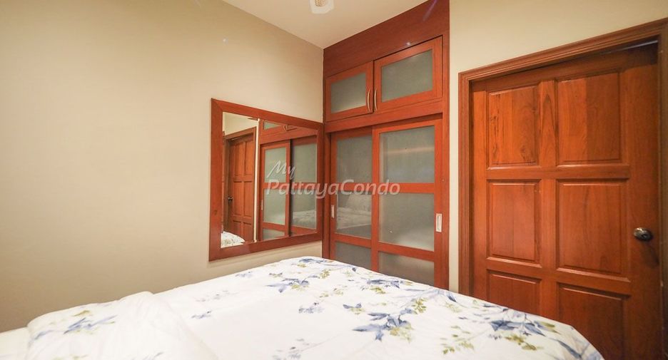 For sale 3 bedrooms condo in Bang Lamung, Chonburi