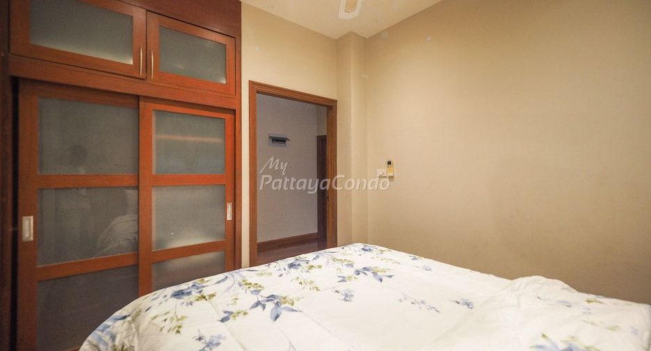 For sale 3 bedrooms condo in Bang Lamung, Chonburi