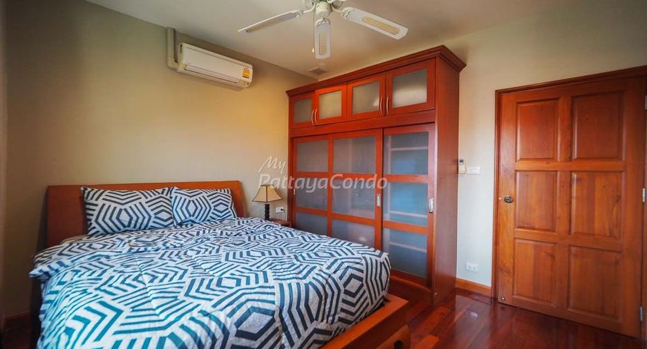 For sale 3 bedrooms condo in Bang Lamung, Chonburi