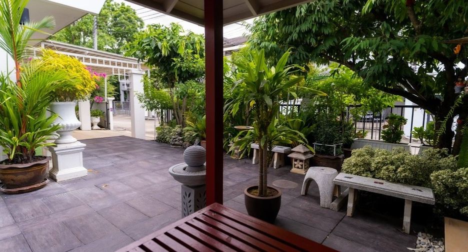 For sale 3 bedrooms house in Mueang Chiang Mai, Chiang Mai