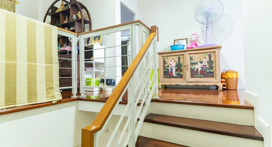 For sale 3 bedrooms house in Mueang Chiang Mai, Chiang Mai