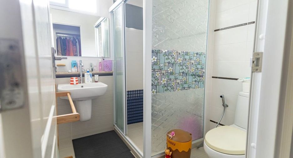 For sale 3 bedrooms house in Mueang Chiang Mai, Chiang Mai