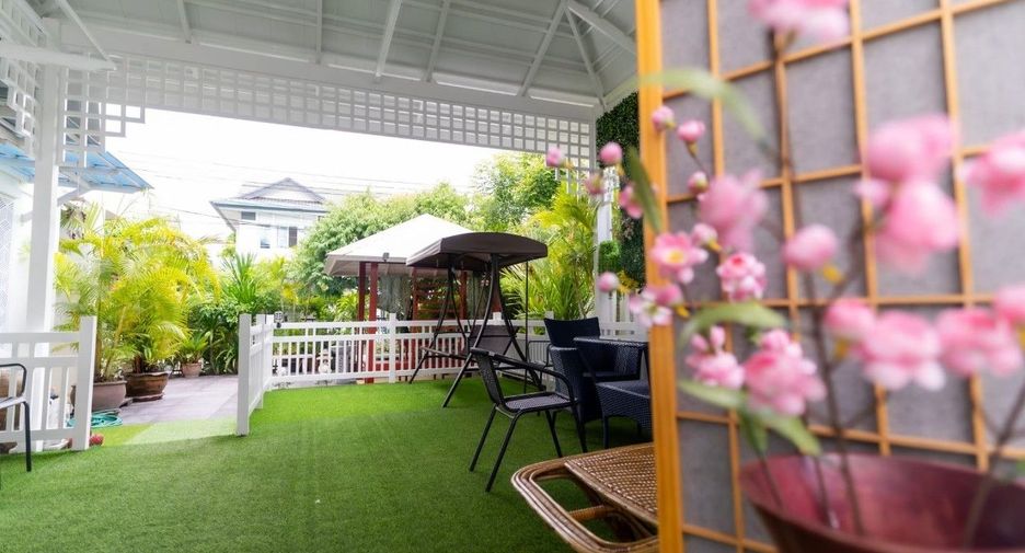 For sale 3 bedrooms house in Mueang Chiang Mai, Chiang Mai