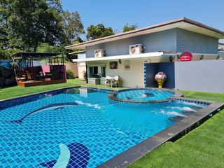 For rent そして for sale 6 Beds villa in South Pattaya, Pattaya