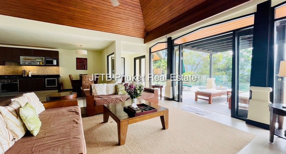 For sale 4 bedrooms villa in Kathu, Phuket