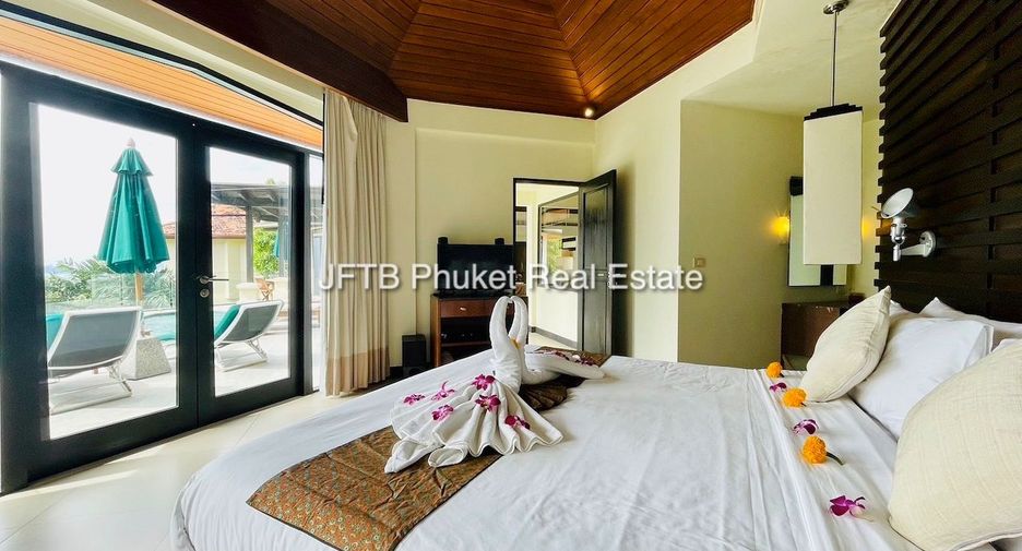 For sale 4 bedrooms villa in Kathu, Phuket