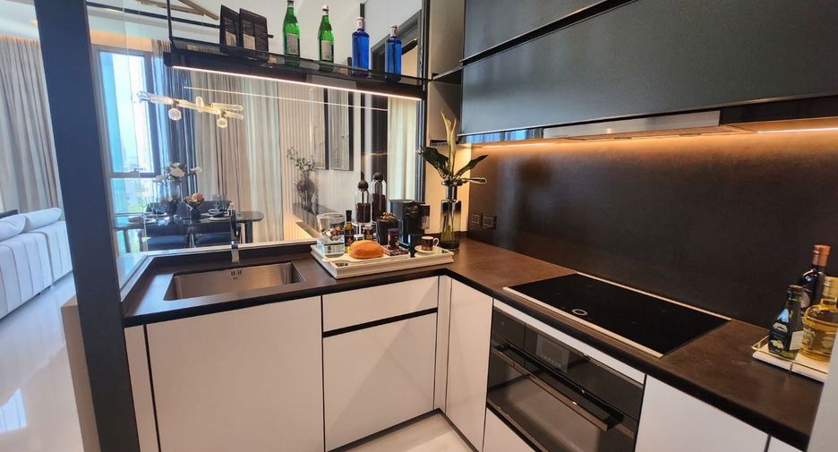 Wohnung zur Miete mit 2 Zimmer in Watthana, Bangkok
