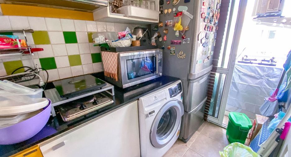 Продажа 2 спальни кондо в Чатучак, Бангкок