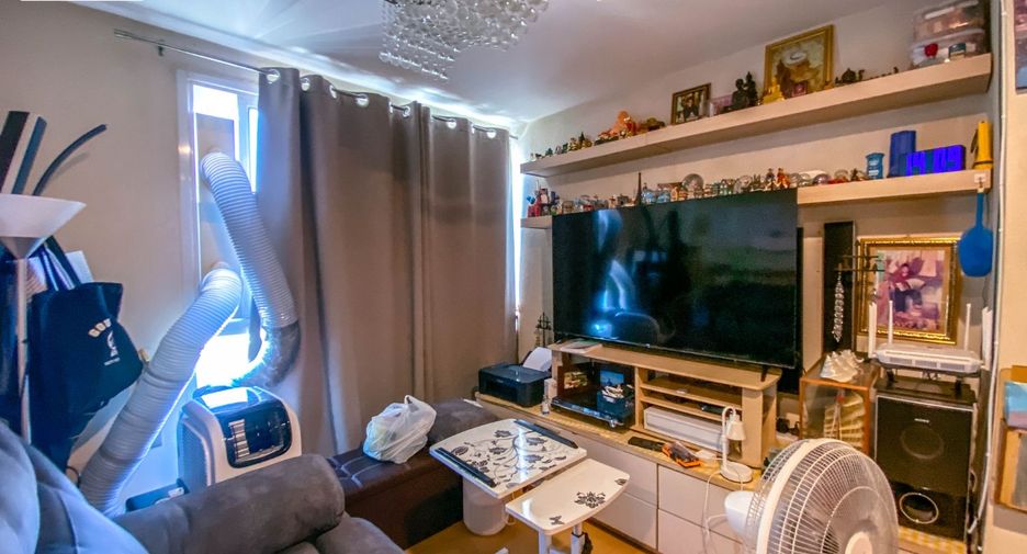 Продажа 2 спальни кондо в Чатучак, Бангкок