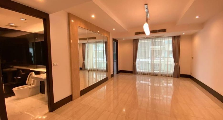 Wohnung zur Miete mit 4 Zimmer in Khlong Toei, Bangkok