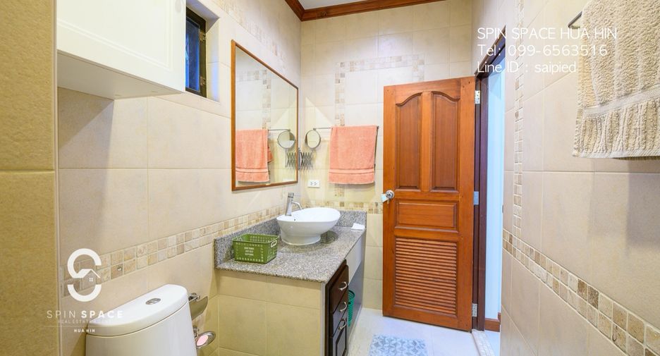 For sale 3 bedrooms villa in Sam Roi Yot, Prachuap Khiri Khan