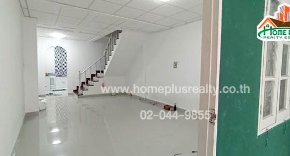 For sale 2 bedrooms townhouse in Lam Luk Ka, Pathum Thani