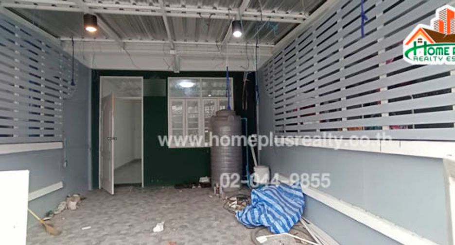For sale 2 bedrooms townhouse in Lam Luk Ka, Pathum Thani