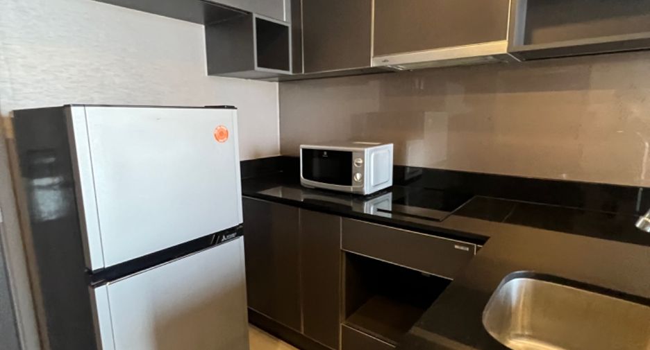Condo en venta y en alquiler de 1 habitaciones en Khlong San, Bangkok